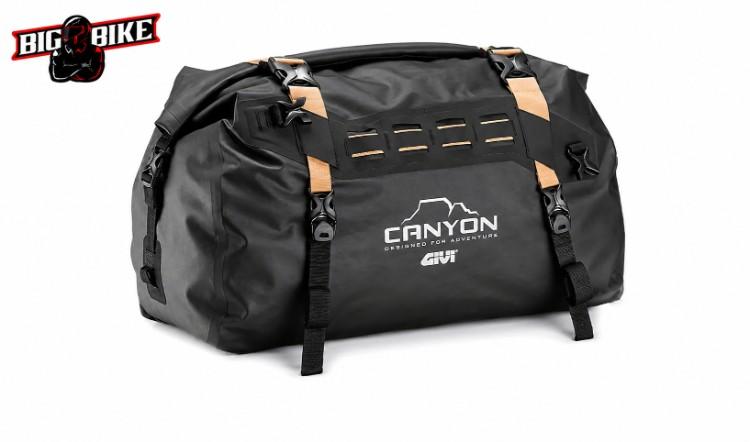 Túi chống nước GIVI GRT712C 40L hỗ trợ mang nhiều hành lý khi đi tour bằng mô tô
