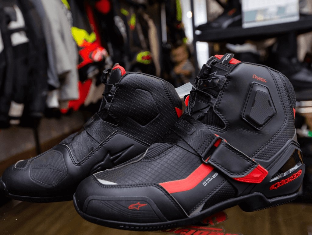 Giày moto bảo hộ Scoyc o