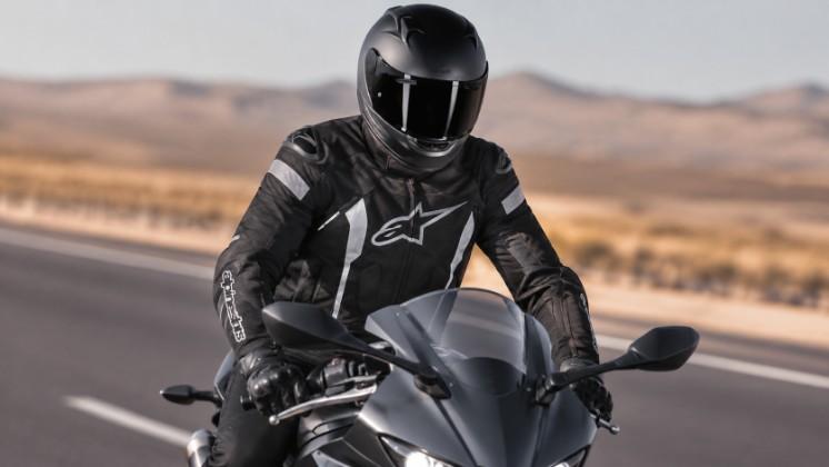 Xác định nhu cầu sử dụng phù hợp với áo Alpinestars Reaction Air