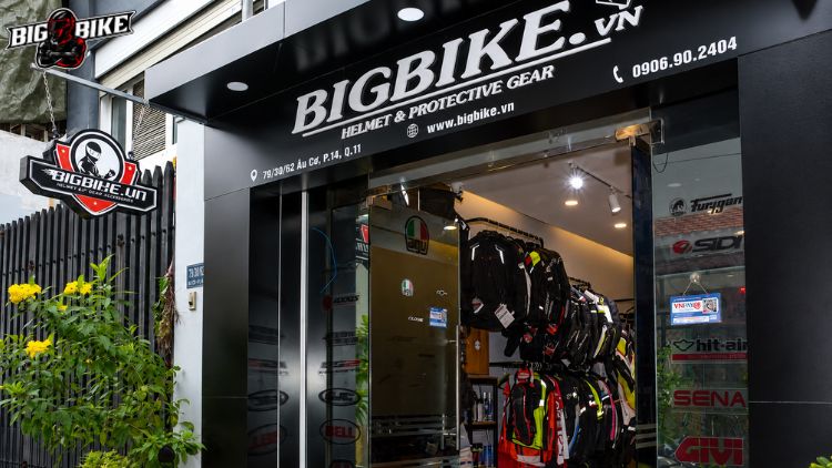 Bigbike giúp bạn thử mũ trực tiếp và chọn đúng nhu cầu